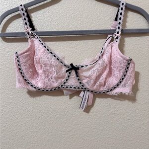 Victoria’s Secret Pink Lace Underwire Bra 36C Black Trim Like New